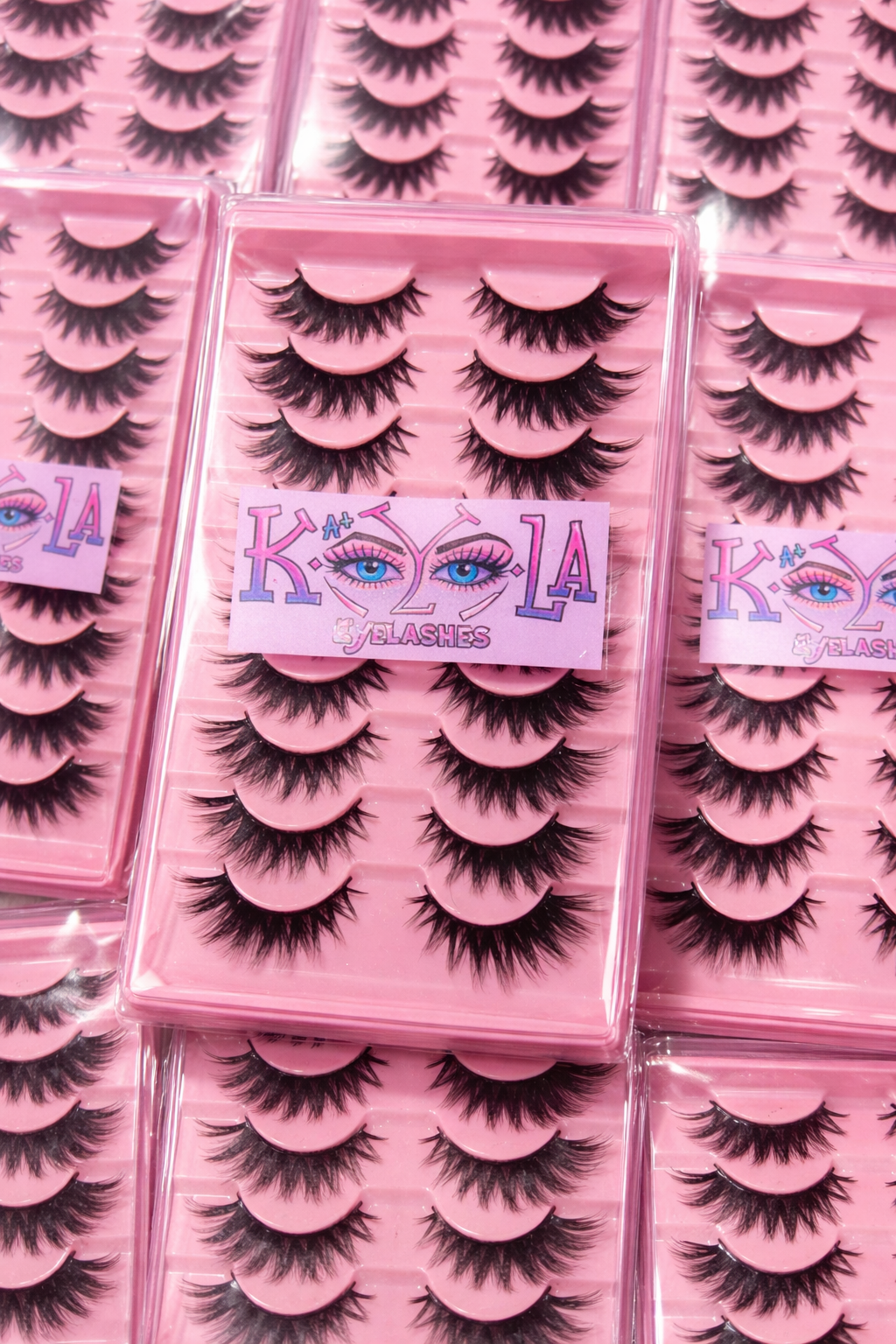 Kayla's  3D Mink Lashes Fluffy Soft Wispy Eyelash Extension